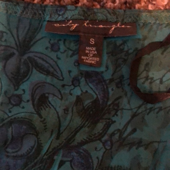 Size small city triangles multi colored dress made in USA - Picture 8 of 11